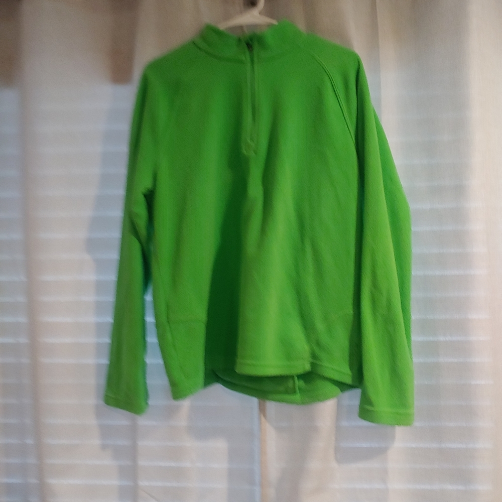 Reebok pull over